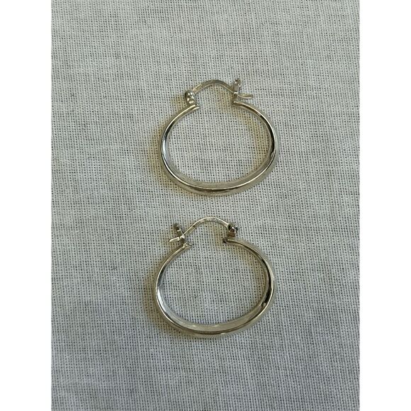 Silver Oval Hoop 1 Inch Earrings, Stamped "926," Classic, Minimalist - Picture 4 of 6